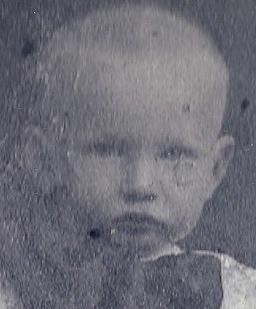 Geert Buist - Photo with Son Gerrit, Anna & Wife Dena, ancestry.com